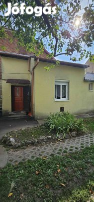 Nagykanizsán a belvárosban udvari lakás kedvező áron eladó!