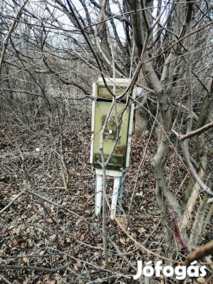 Nagykapornak város hegyen külterületi, panorámás terület eladó!