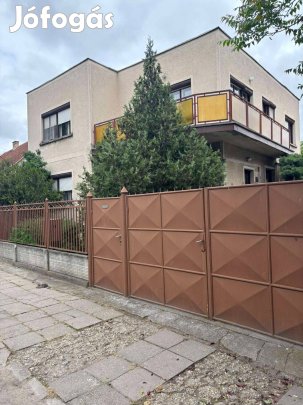 Nagykátán eladó családi ház