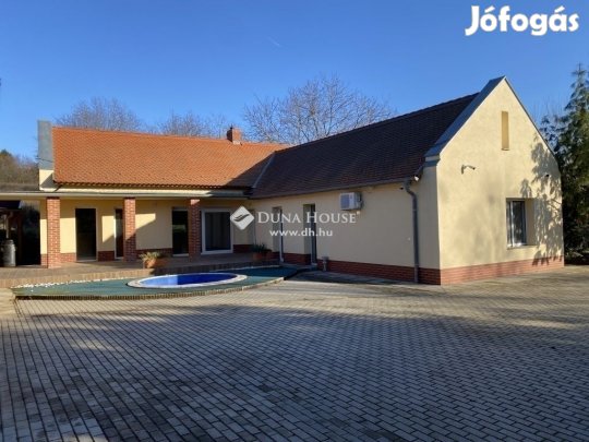 Nagykozári eladó 150 nm-es ház