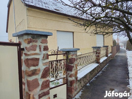 Nagylózs családi ház