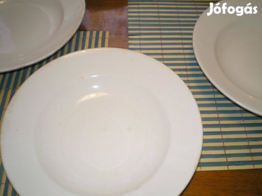 Nagymama megmaradt fehér régi Gránit tányérjai ár/db