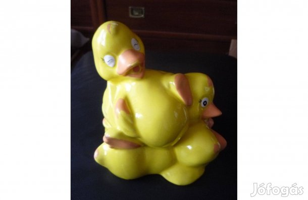 Nagyméretű 4 kacsából álló kerámia persely