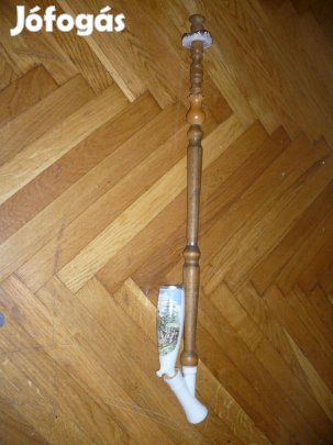 Nagyméretű 70cm hosszú porcelán vadászjelenetes pipa
