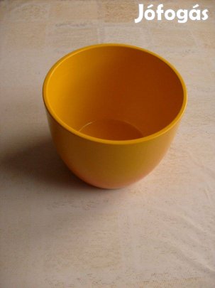 Nagyméretű, kerámiabögre eladó