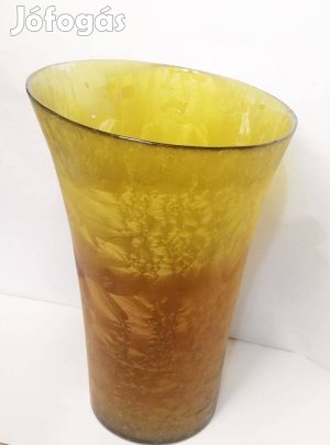 Nagyméretű borostyán-sárga színekben pompázó kézműves váza