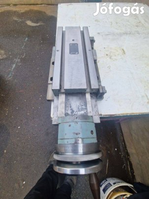 Nagyméretü eszterga, köszörü szán , exra minőségü, az állitó mü az ola