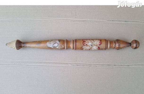 Nagyméretű faragott ceruza