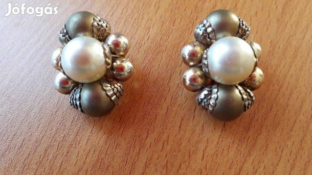 Nagyméretű fülklipsz, nem használt állapotban