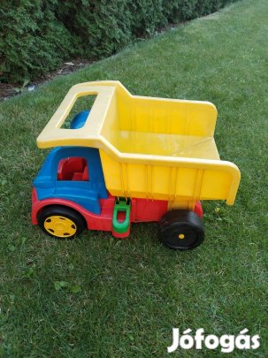 Nagyméretű játék dömper 