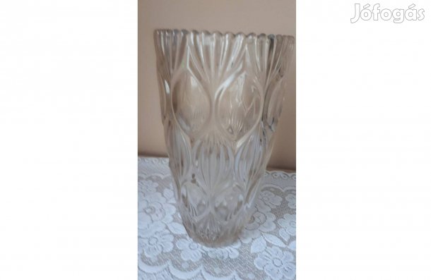 Nagyméretű öntött üveg váza