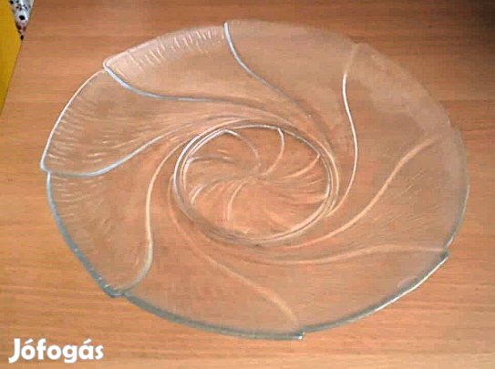 Nagyméretű üveg kínálóm tál gyönyörű csavart mintával