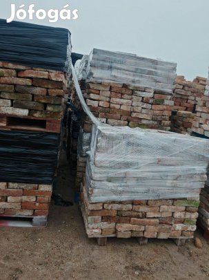 Nagyméretű vörös műemlék tégla Januári Ajánlat!