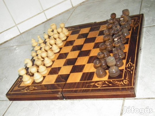 Nagyobb méretű fa sakk készlet nr.2