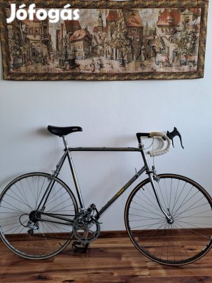 Nagyoknak! KTM Strada országúti kerékpár, Shimano szett