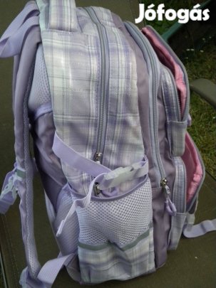 Nagyon csajos iskolatáska-hátizsák-túrazsák-háti táska