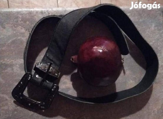 Nagyon különleges csillogó barna bőr öv Szuper akció 02.25-ig!!