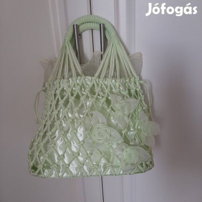 Nagyon különleges selyemszatén almazöld táska Vadonatúj !