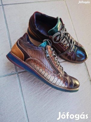 Nagyon szép, 40-es Lorenzi krokodilbőr férfi félcipő