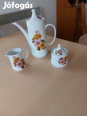 Nagyon szép, hibátlan 3db-os alföldi porcelán együttes eladó