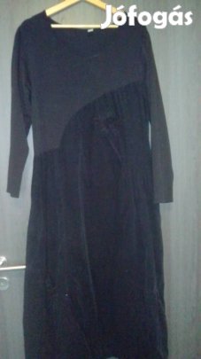 Nagyon szép, hosszú fekete kordbársony - pamut ruha eladó!