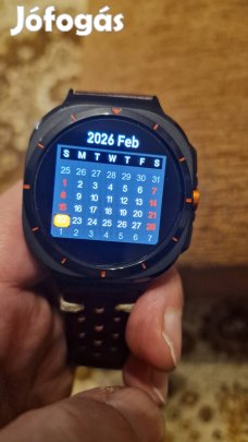 Nagyon szép  stílusos smart watch 