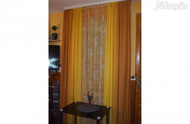 Nagyon szép készre varrt orchia mintás függöny 2 db