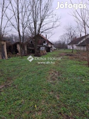 Nagyszokolyi 86 nm-es ház eladó