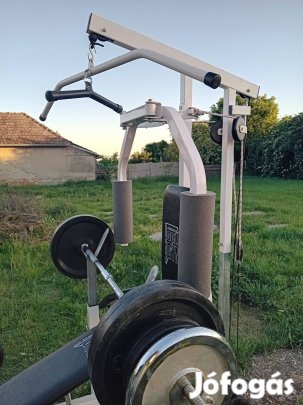 Nagyteherbírású szabadsúlyzós erőgép. Kondigép