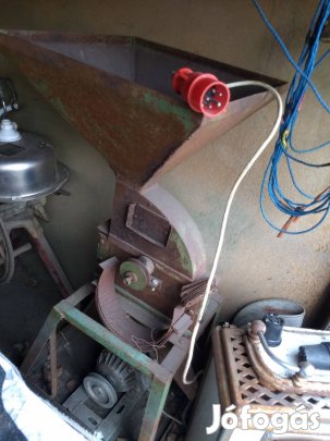 Nagyteljesítményű daralo