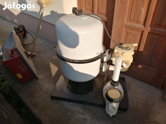 Nagyteljesítményű komplett homokszűrős szivattyús vízforgató