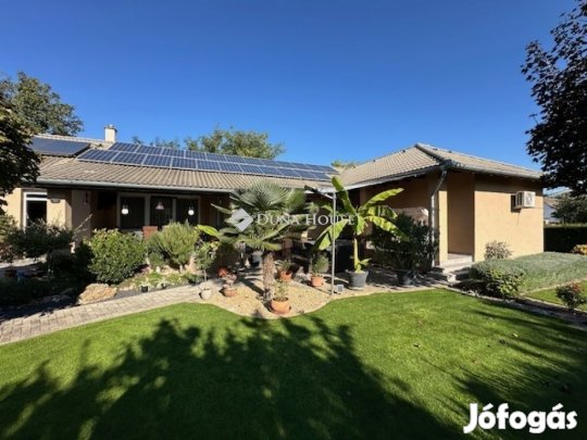 Nagyvenyimi 146 nm-es ház eladó