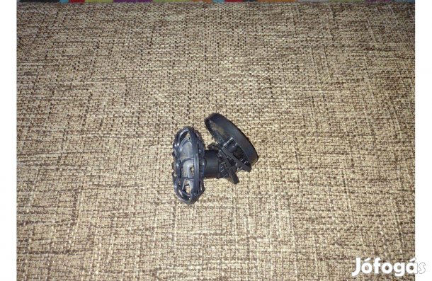 Napelemes hűtő ventilátor baseball sapkára felcsíptethető