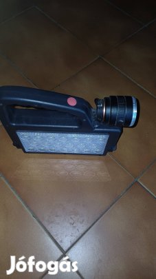 Napelemes kézi lámpa 