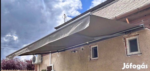 Napellenző (motoros)