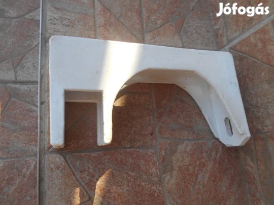 Napellenzőhöz tartó eladó, Ócsa