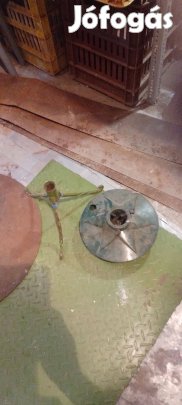 Napernyőtartó kűlönbőző