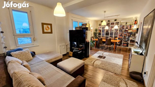Napfényes terek, saját kert, felújított lakás  álomotthon Újlipótváro