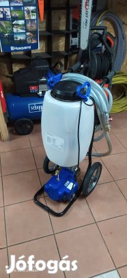 Napkollektor és fütés feltöltő, átöblitő szivattyú állomás