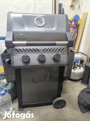 Napolen Freestyle grill gázos állógrill + ponyva