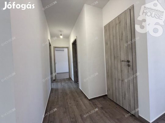 Nappali + 3 szobás új építésű családi ház eladó Jakabszálláson!