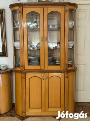 Nappali bútor vitrines