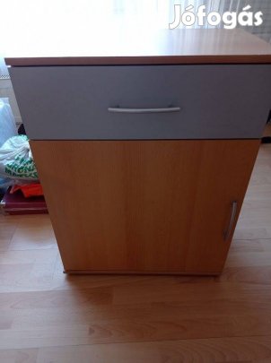 Nappali bútorok eladók