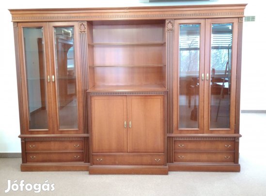 Nappali egyedi szekrény, szekrénysor