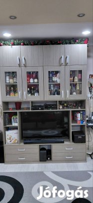 Nappali szekrény 250cm magas MDF bútorlapból (250cm magas)