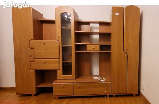 Nappali szekrény 272x210