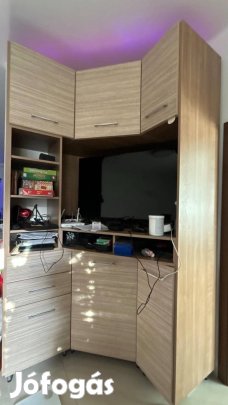 Nappali szekrénysorok