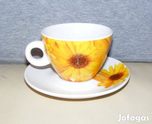 Napraforgós porcelán bögre és tányér