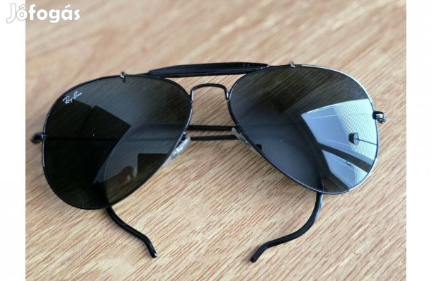 Napszemüveg Ray-Ban RB3030 L9500