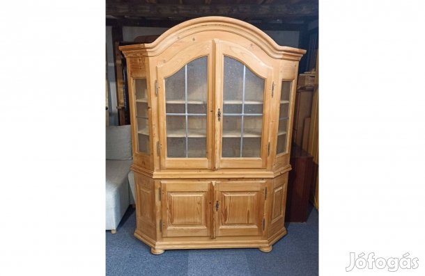 Natúr fenyő tálalószekrény eladó